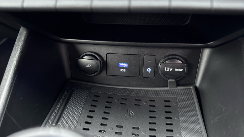 Hyundai KONA 1.6 GDi Hybrid Premium 5dr DCT Hybrid Hatchback